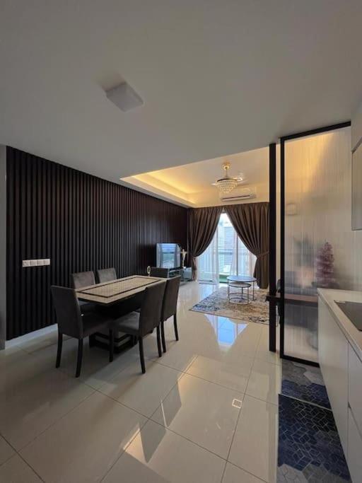 Sentral By Leyla Apartment