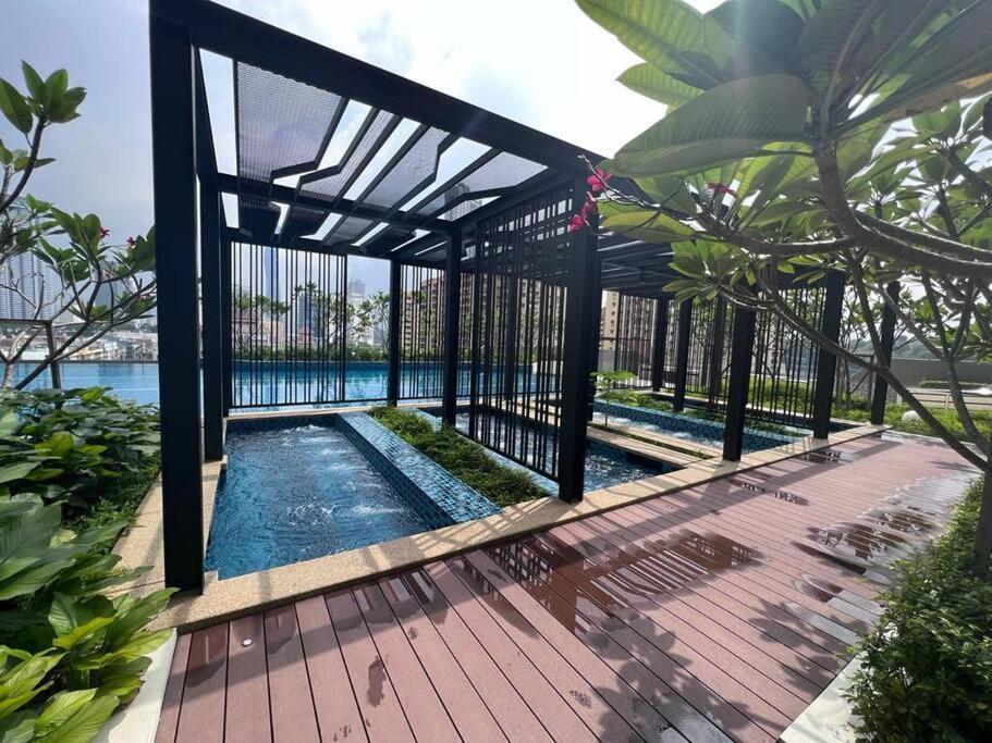 Sentral By Leyla Apartment